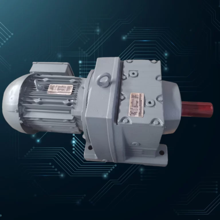Motorredutor modelo R-97 da marca SEW
